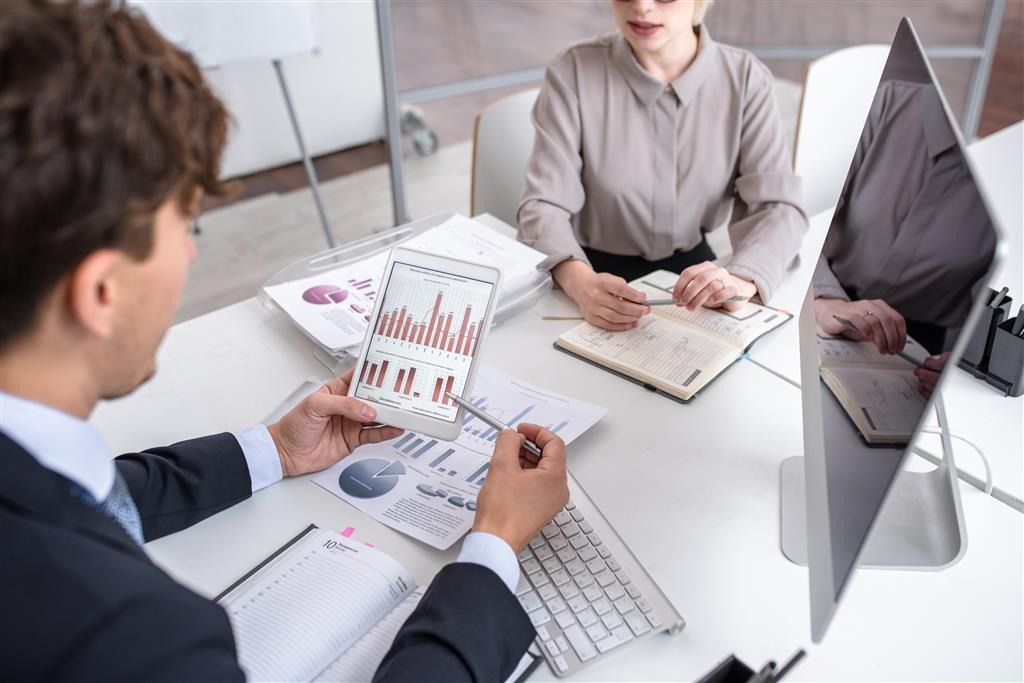 Finansal kurumlar ve yatırım fırsatları için eğitim