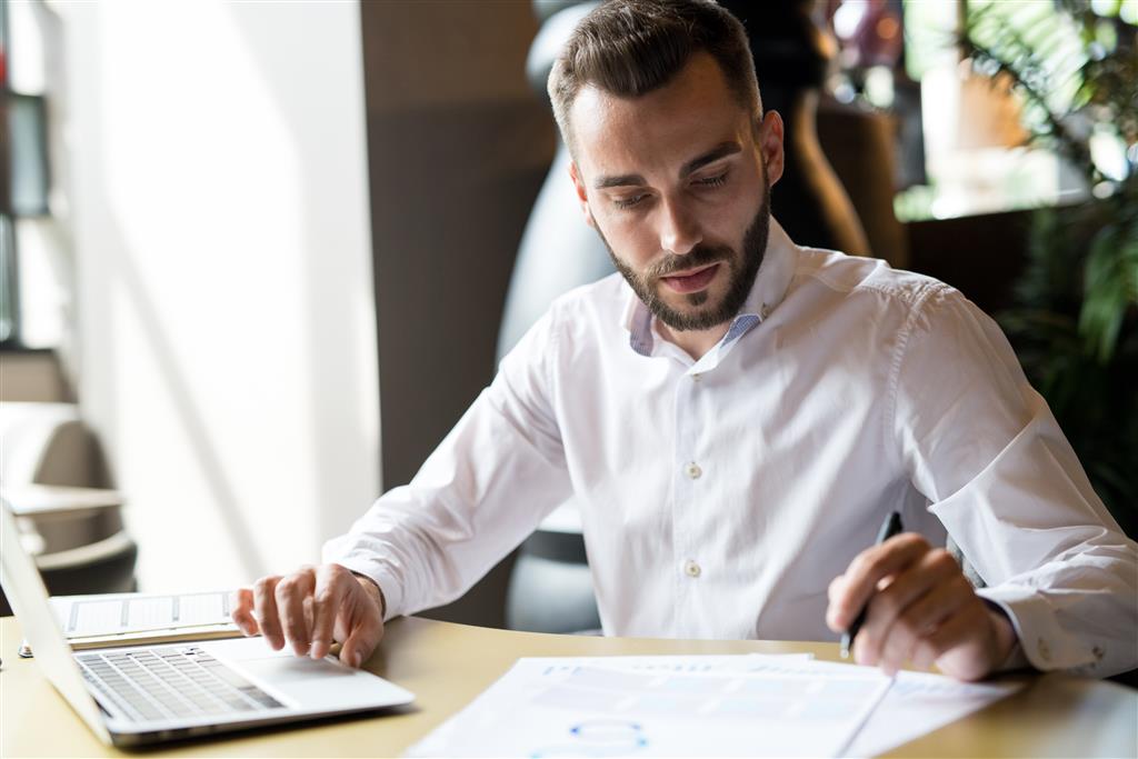 Finansal kurumlar ve yatırım fırsatlarında risk yönetimi