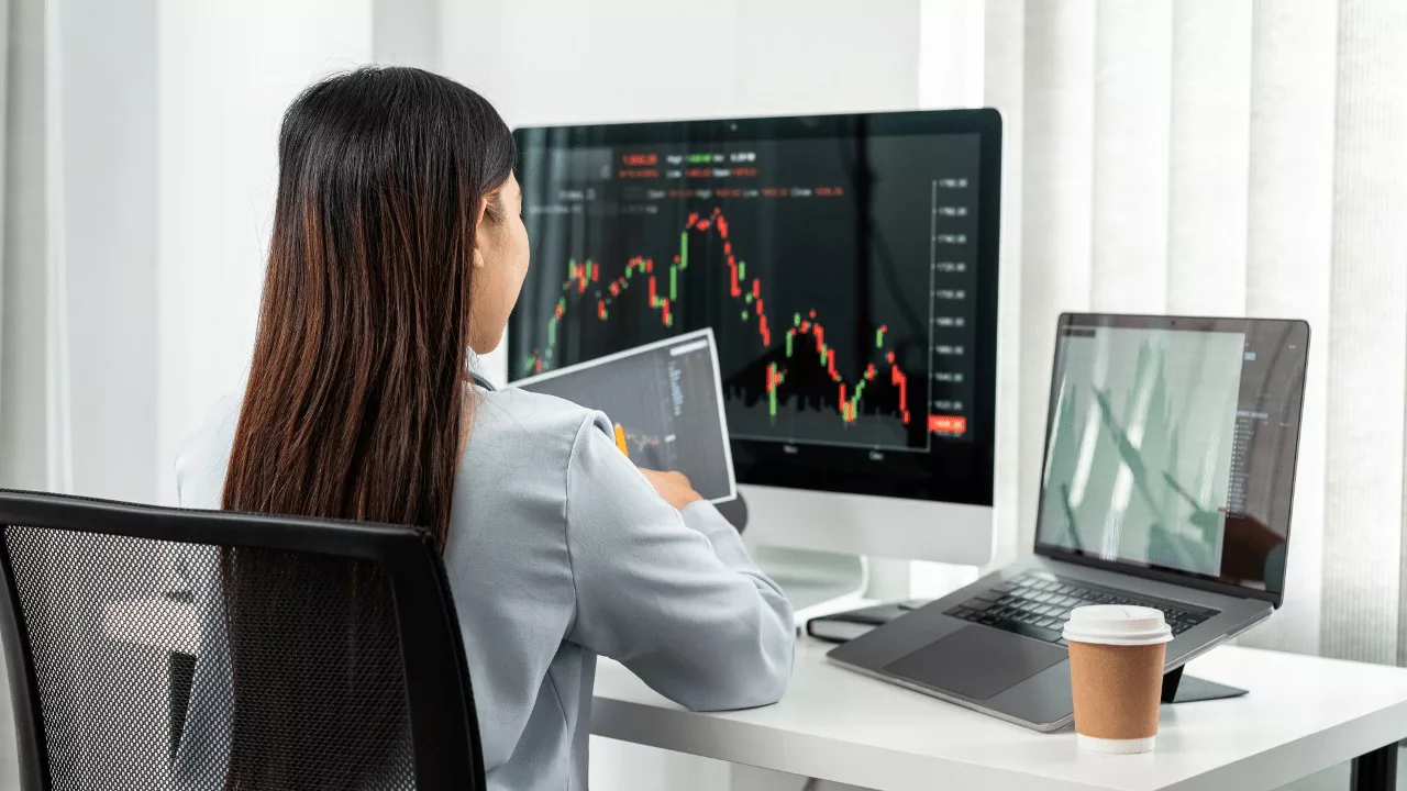 The Importance of the Internet in Forex Investing