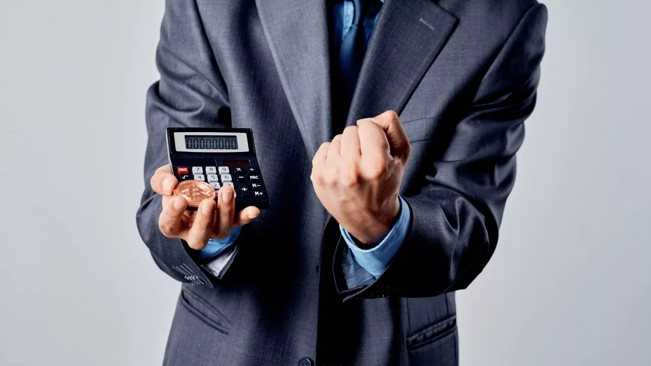 Risk management in digital investment markets