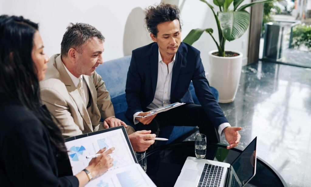 How to network at investor meetings and conferences