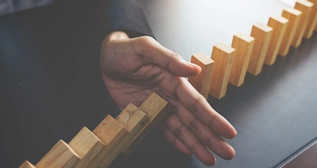 Kriz dönemlerinde finansal risk yönetimi neden önemlidir